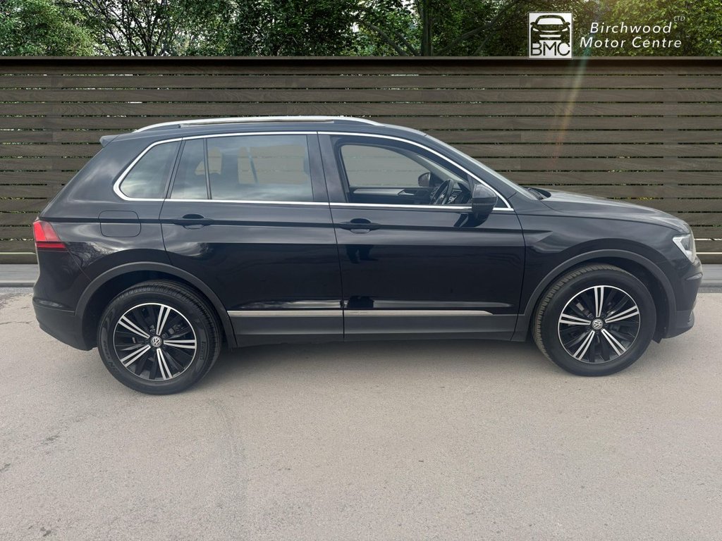 Used Volkswagen Tiguan 2018 for sale - 77200553: Photo 8