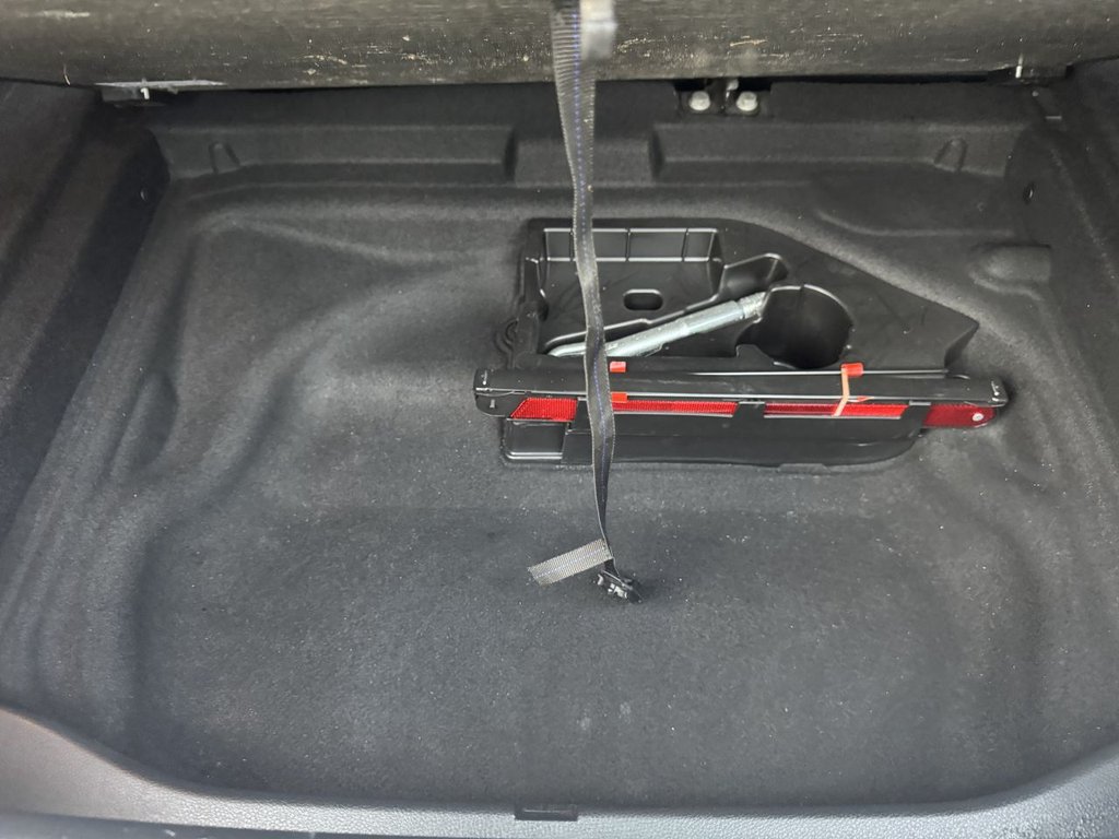 Used Mercedes-Benz A-Class 2017 for sale - 76389893: Photo 31