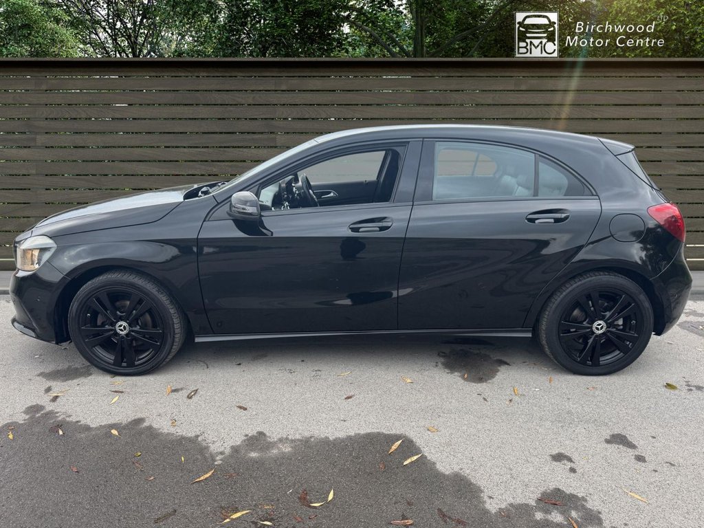 Used Mercedes-Benz A-Class 2017 for sale - 76389893: Photo 4