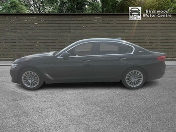 Used BMW 5 Series 2018 for sale - 79543553: Photo