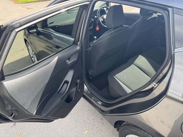 Used Ford Fiesta 2018 for sale - 75998544: Photo 29