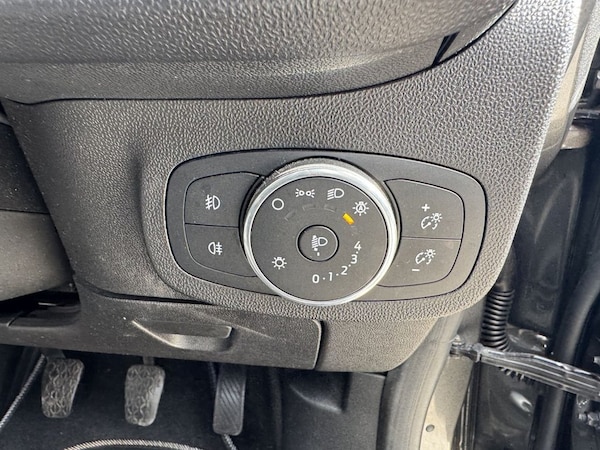 Used Ford Fiesta 2018 for sale - 75998544: Photo 46