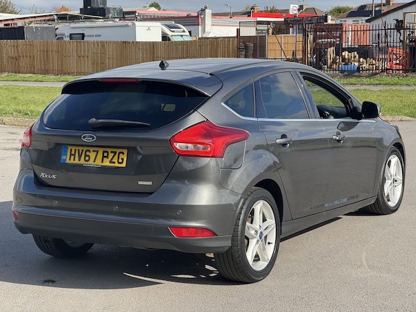 Used Ford Focus 2017 for sale - 76203452: Photo 16