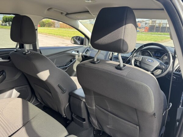 Used Ford Focus 2017 for sale - 76203452: Photo 25