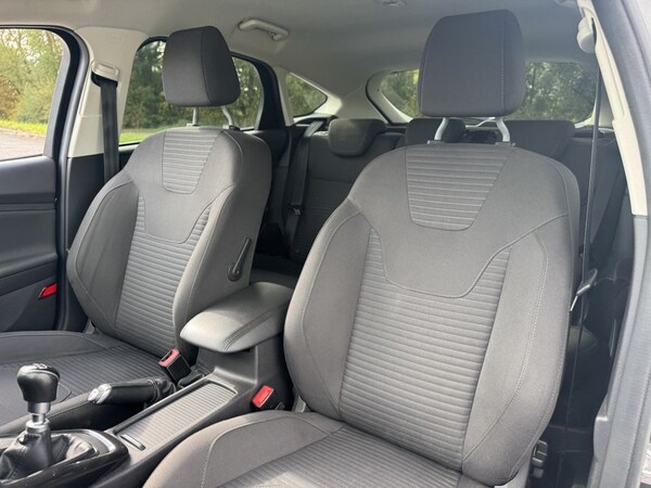 Used Ford Focus 2017 for sale - 76203452: Photo 42