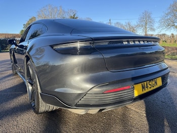 Used Porsche Taycan 2020 for sale - 78458300: Photo