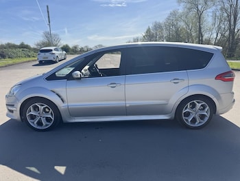 Used Ford S-Max 2011 for sale - 77879824: Photo