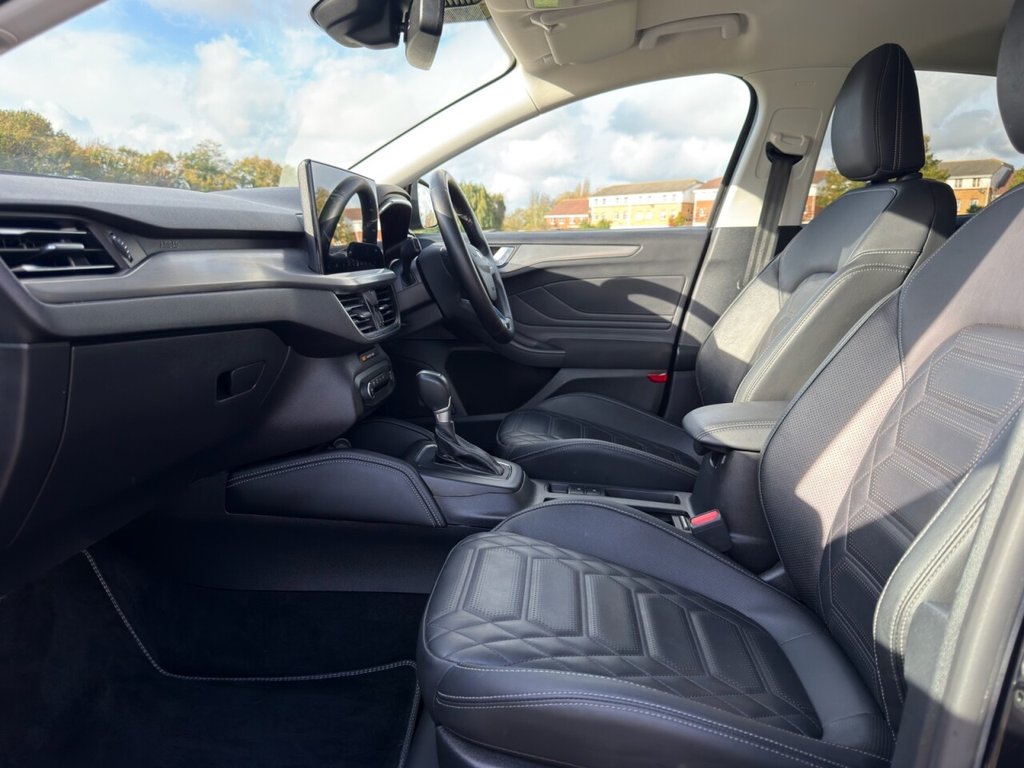 Used Ford Focus 2023 for sale - 76482245: Photo 11