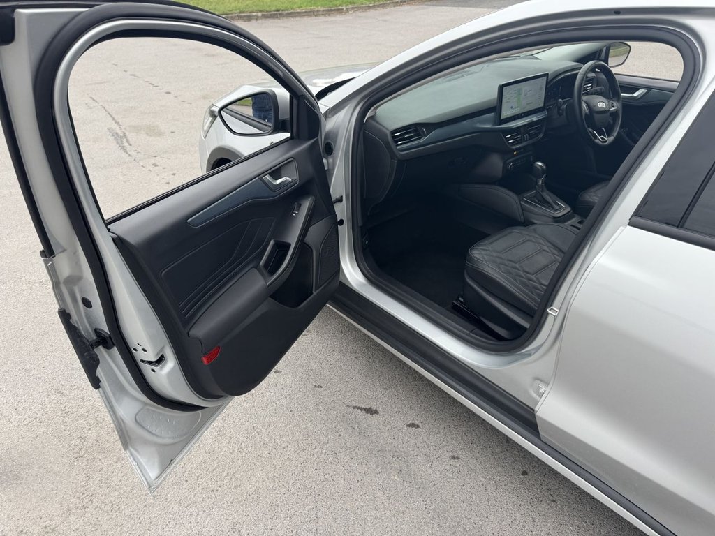 Used Ford Focus 2023 for sale - 76256254: Photo 32