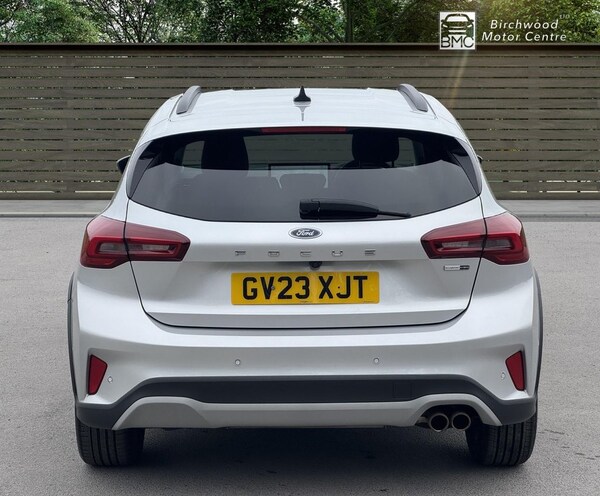 Used Ford Focus 2023 for sale - 76256254: Photo 6