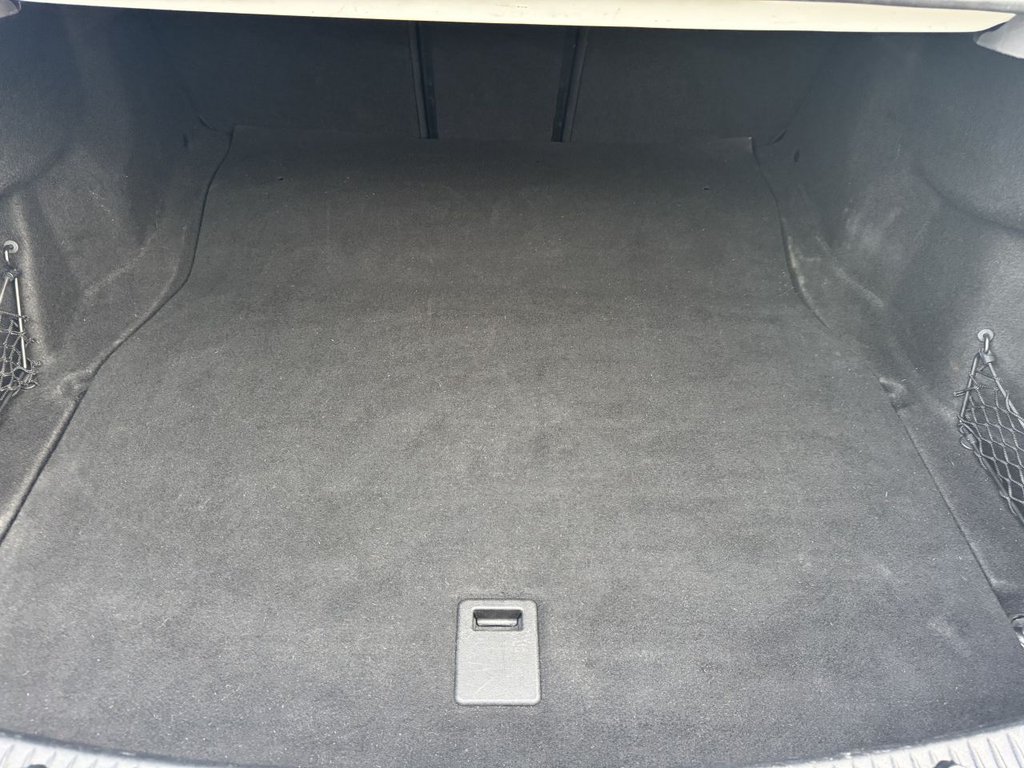 Used Mercedes-Benz C Class 2015 for sale - 77133777: Photo 30