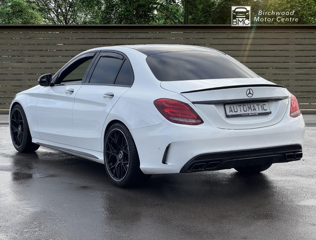 Used Mercedes-Benz C Class 2015 for sale - 77133777: Photo 5
