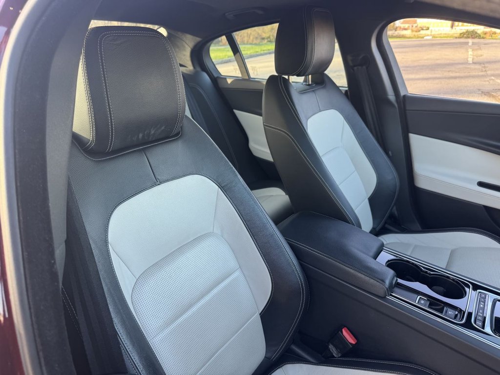 Used Jaguar XE 2016 for sale - 77065219: Photo 21