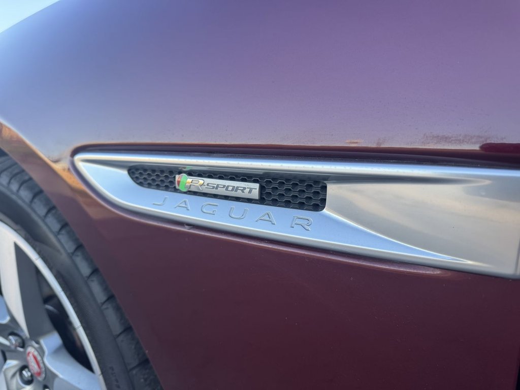 Used Jaguar XE 2016 for sale - 77065219: Photo 45