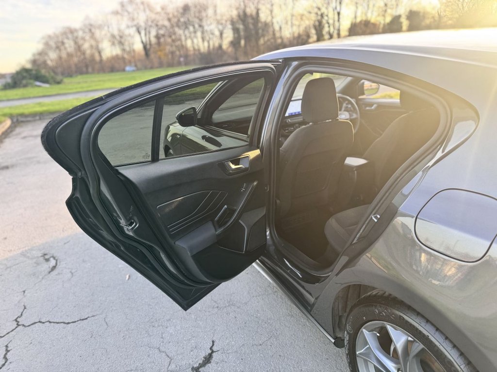 Used Ford Focus 2020 for sale - 77401350: Photo 24