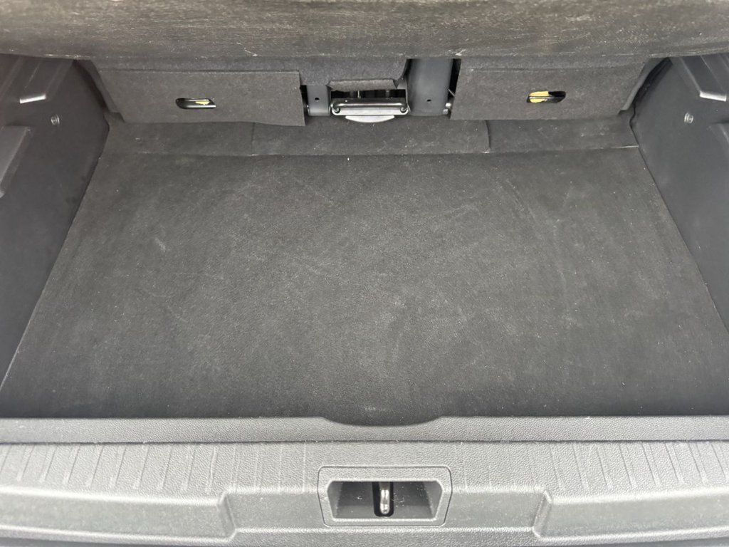 Used Renault Captur 2018 for sale - 76717183: Photo 31