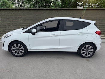 Used Ford Fiesta 2021 for sale - 76106077: Photo 4