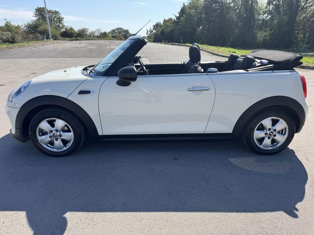 Used MINI Convertible 2016 for sale - 75937464: Photo 13