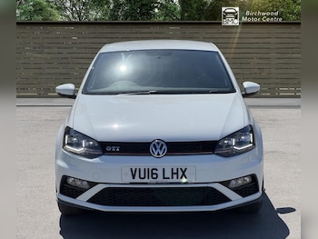 Used Volkswagen Polo 2016 for sale - 75128584: Photo