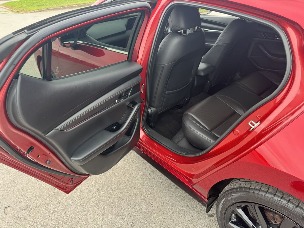 Used Mazda Mazda3 2020 for sale - 76056976: Photo 29