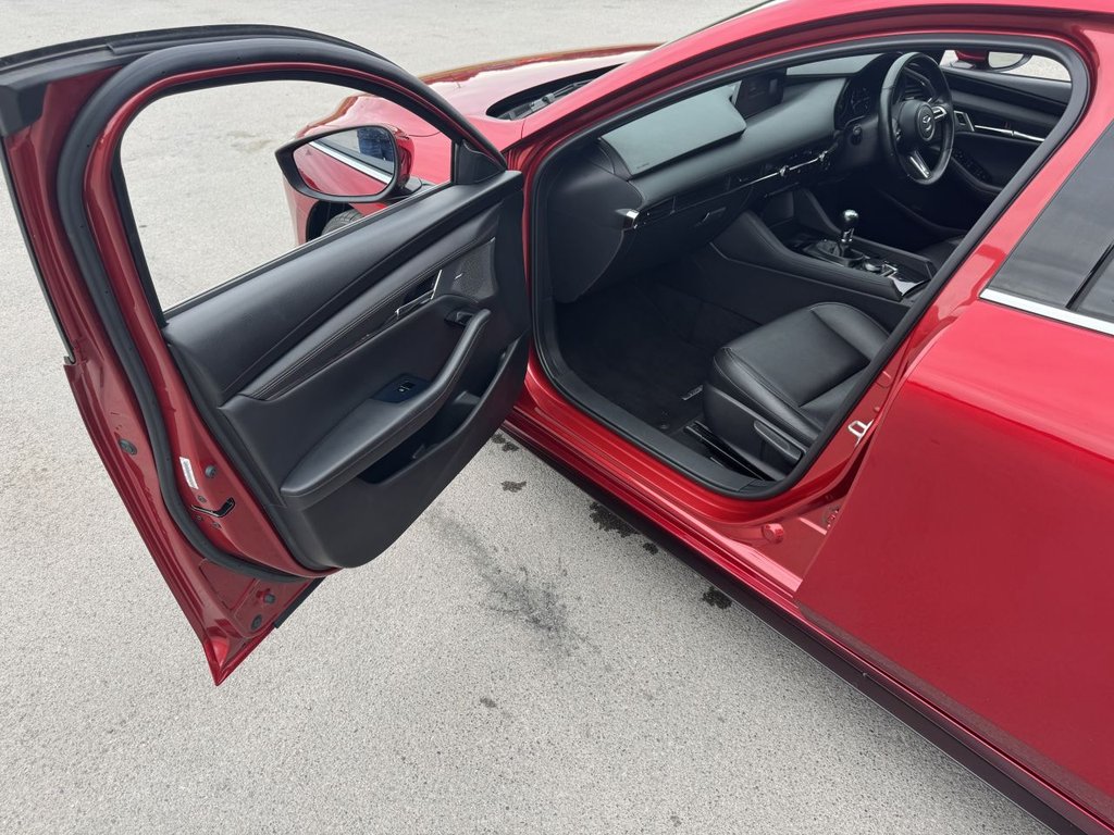 Used Mazda Mazda3 2020 for sale - 76056976: Photo 33