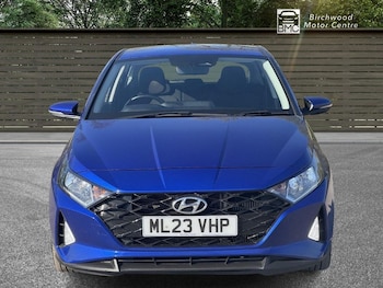 Used Hyundai i20 2023 for sale - 77967197: Photo
