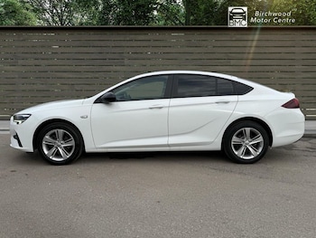 Used Vauxhall Insignia 2020 for sale - 79438422: Photo