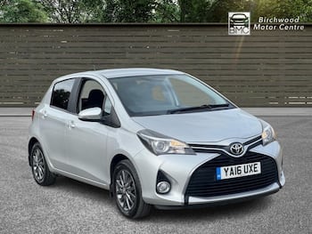Used Toyota Yaris 2016 for sale - 79708747: Photo