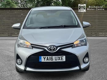 Used Toyota Yaris 2016 for sale - 79708747: Photo