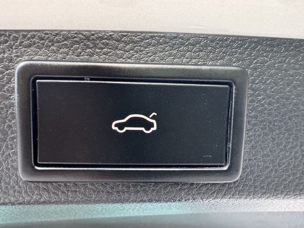 Used Skoda Karoq 2018 for sale - 75721747: Photo 30