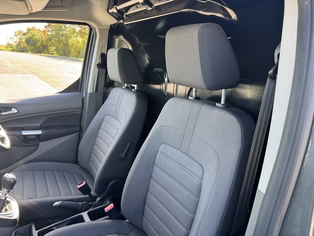 Used Ford Transit Connect 2020 for sale - 76304175: Photo 32