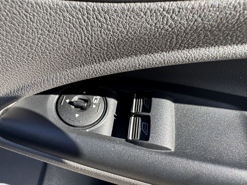 Used Ford Transit Connect 2020 for sale - 76304175: Photo 42