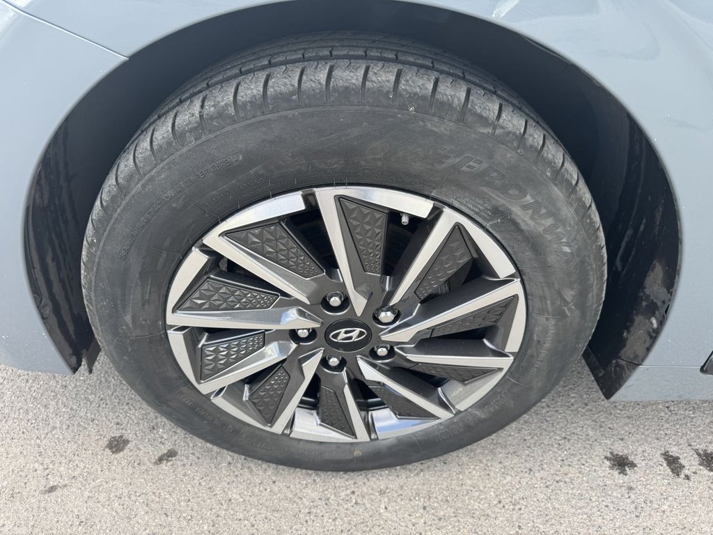 Used Hyundai IONIQ 2021 for sale - 76304105: Photo 30