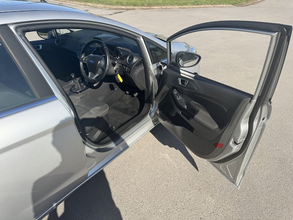 Used Ford Fiesta 2014 for sale - 76163539: Photo 19