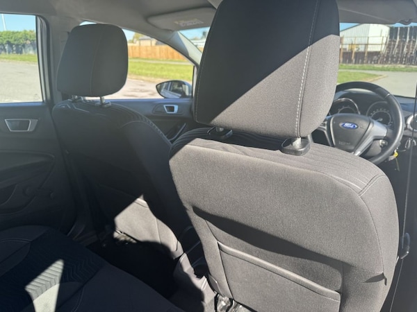 Used Ford Fiesta 2014 for sale - 76163539: Photo 25