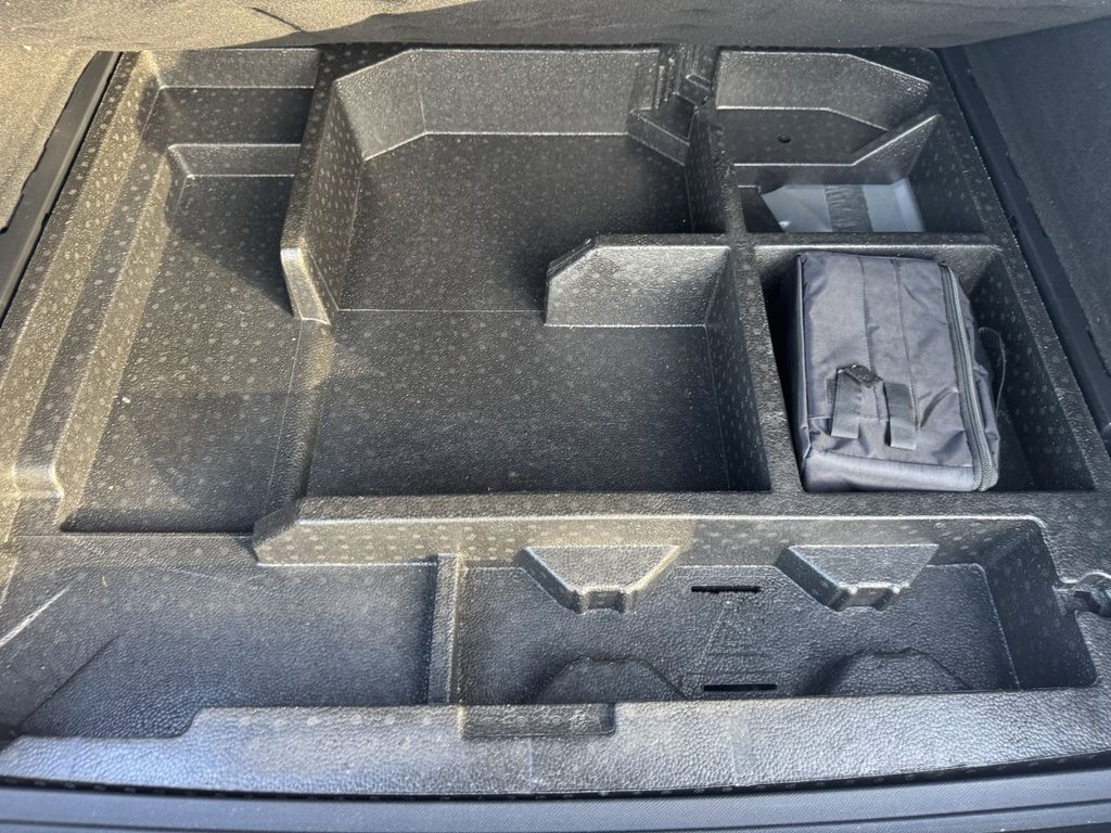 Used Citroen C5 X 2023 for sale - 76445861: Photo 31