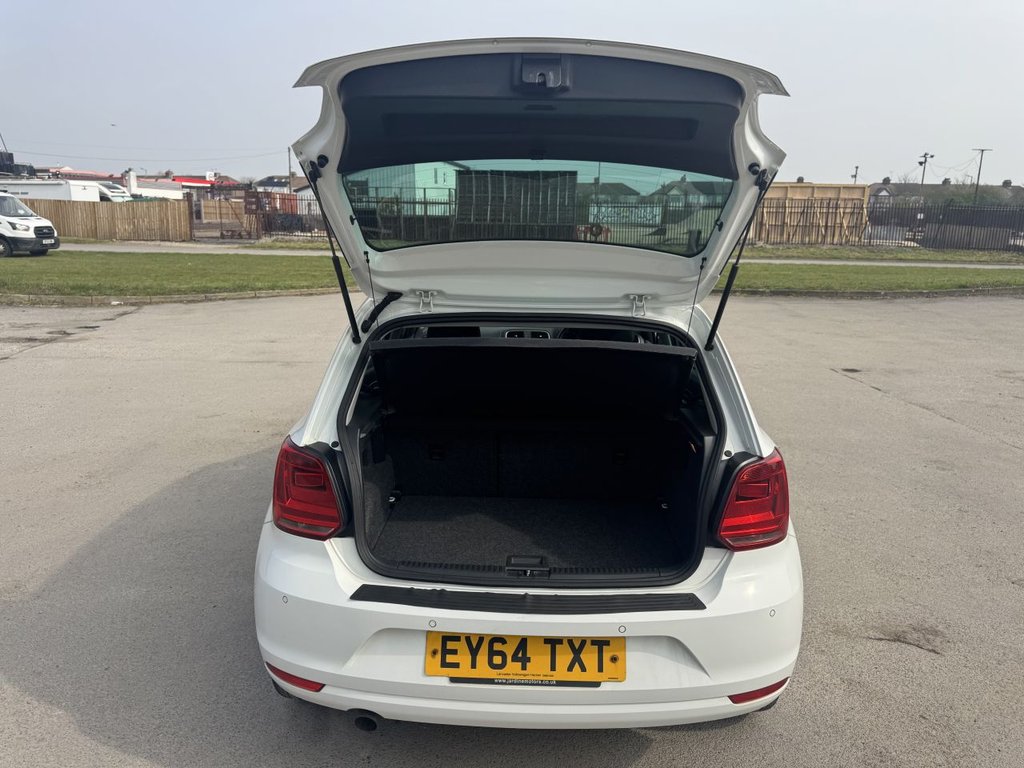 Used Volkswagen Polo 2014 for sale - 77976750: Photo 29