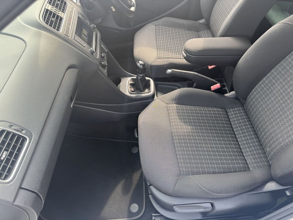 Used Volkswagen Polo 2014 for sale - 77976750: Photo 42
