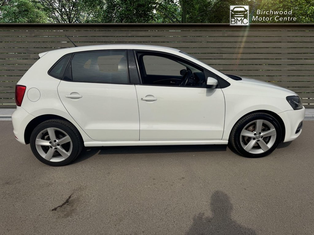 Used Volkswagen Polo 2014 for sale - 77976750: Photo 8