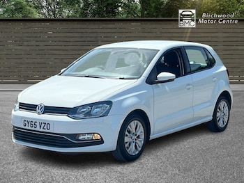Used Volkswagen Polo 2015 for sale - 78701795: Photo