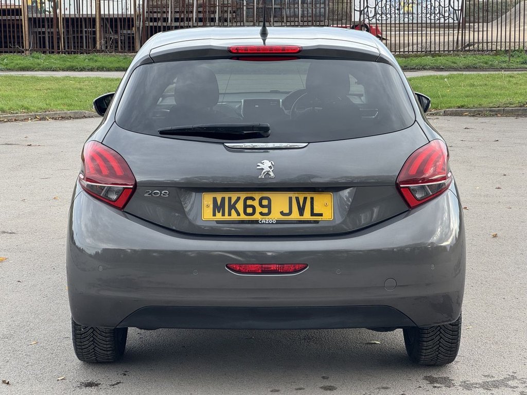 Used Peugeot 208 2019 for sale - 76429922: Photo 14