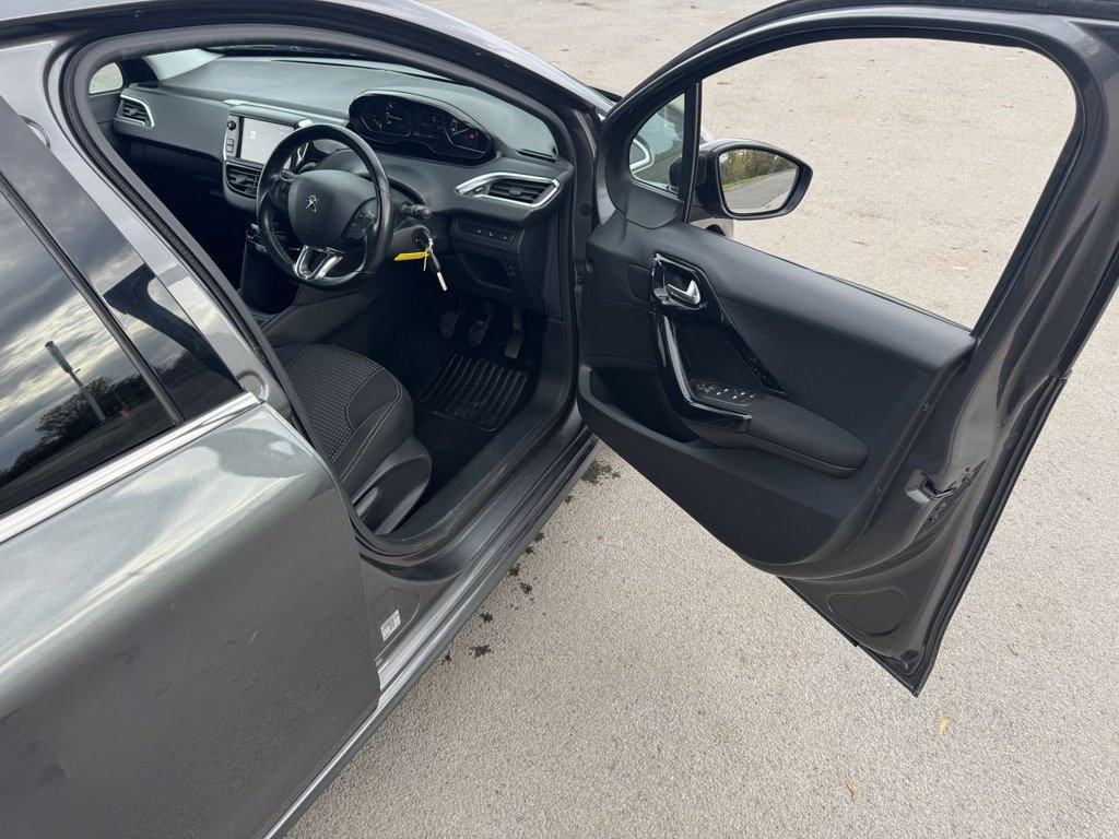 Used Peugeot 208 2019 for sale - 76429922: Photo 17