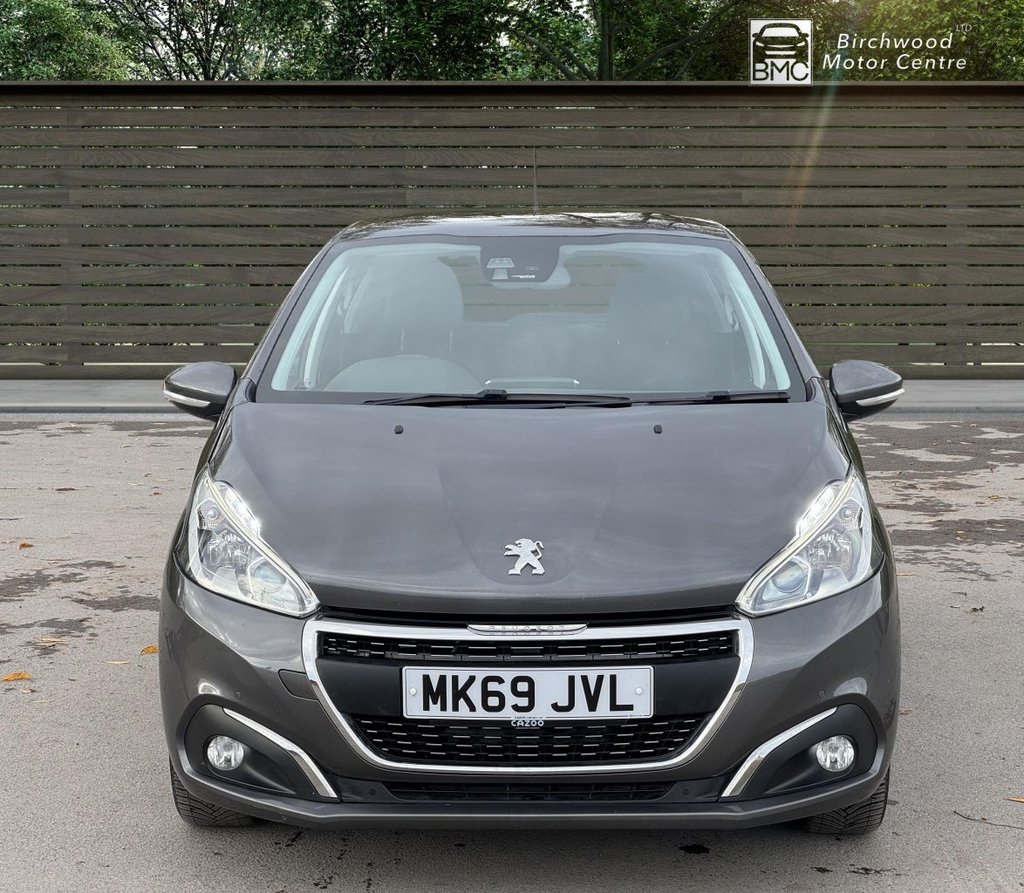Used Peugeot 208 2019 for sale - 76429922: Photo 2