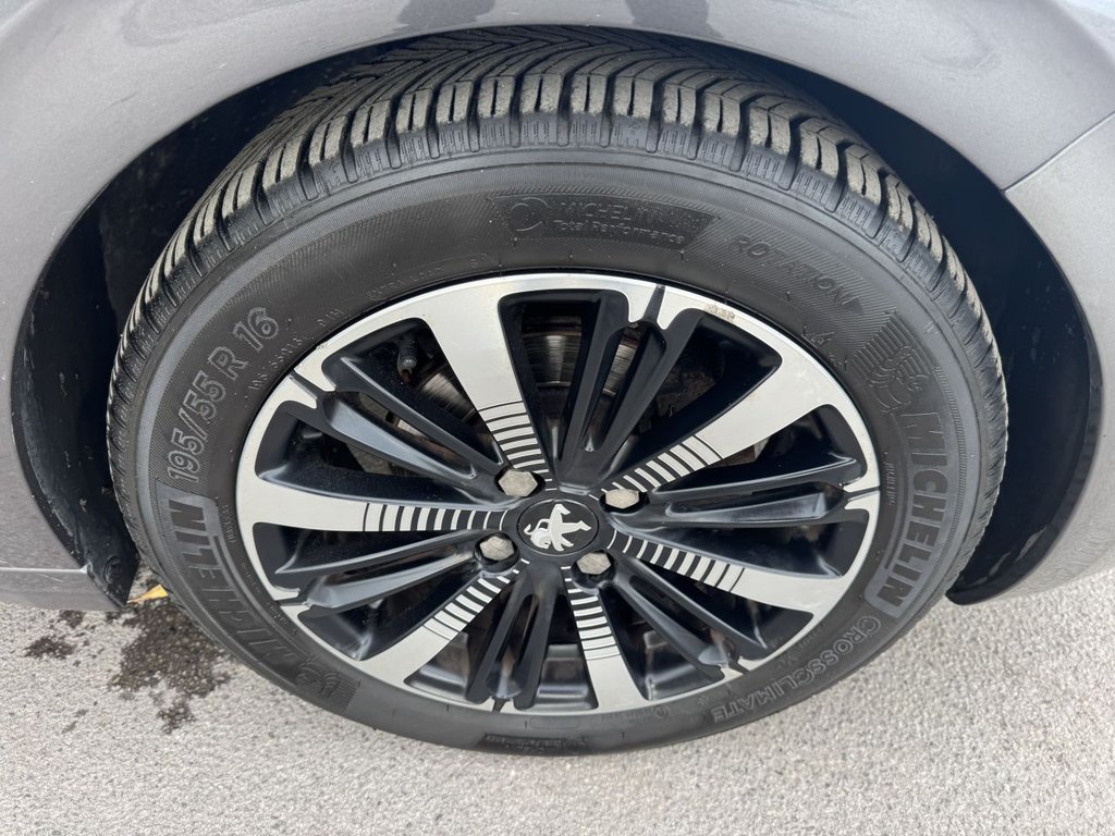 Used Peugeot 208 2019 for sale - 76429922: Photo 40