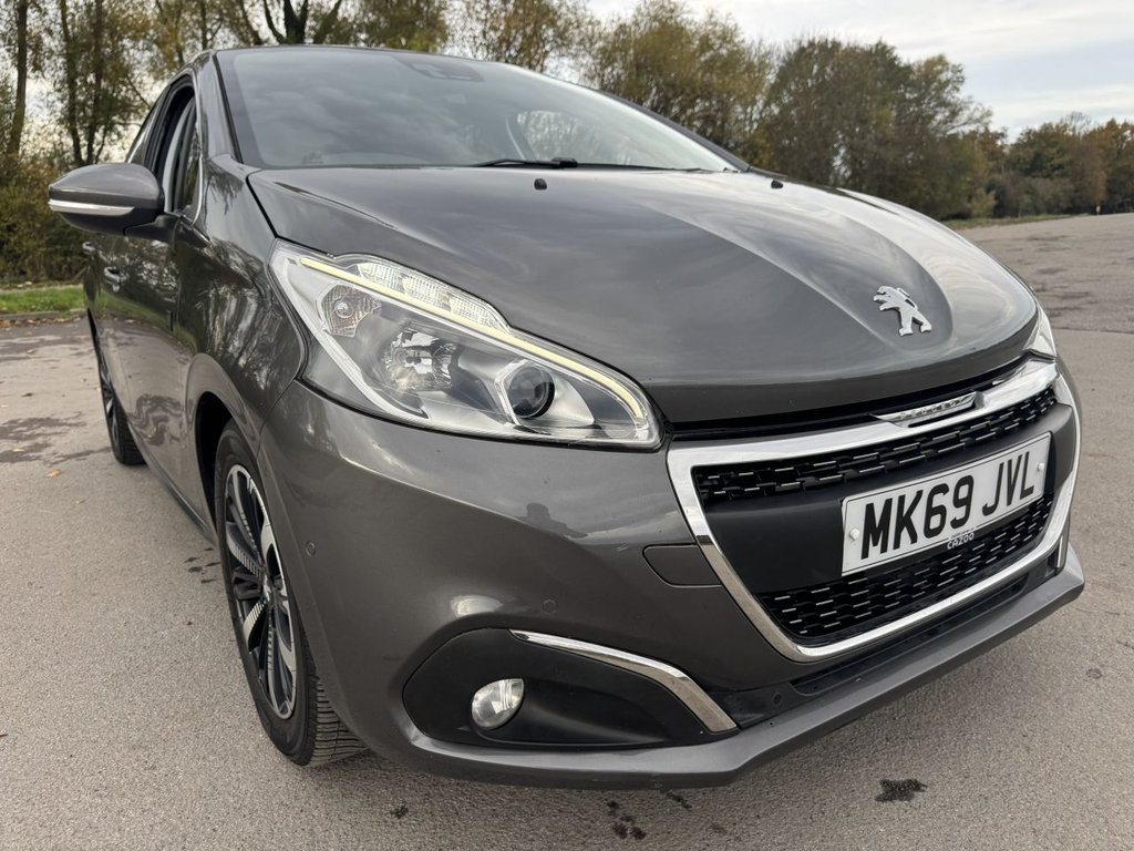 Used Peugeot 208 2019 for sale - 76429922: Photo 41