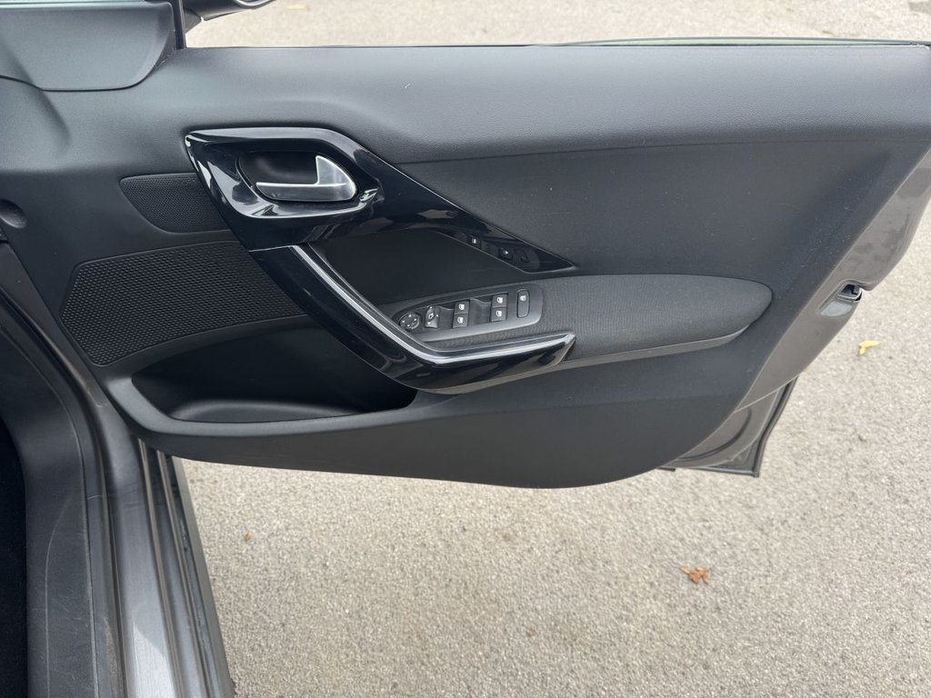 Used Peugeot 208 2019 for sale - 76429922: Photo 47