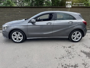 Used Mercedes-Benz A-Class 2016 for sale - 75671635: Photo