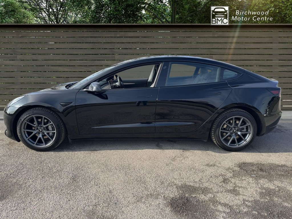 Used Tesla Model 3 2022 for sale - 77056428: Photo 4