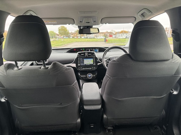 Used Toyota Prius 2022 for sale - 76185435: Photo 32