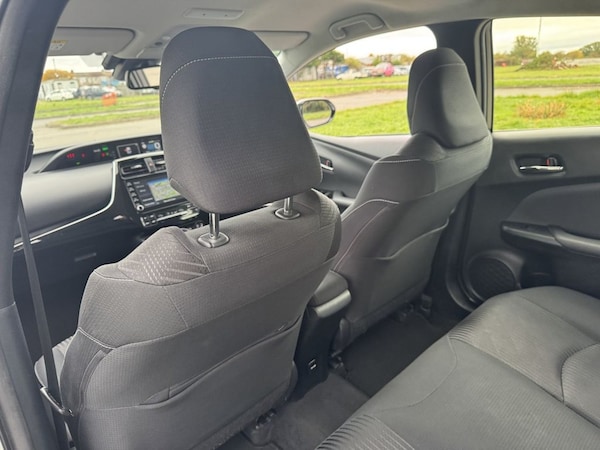 Used Toyota Prius 2022 for sale - 76185435: Photo 35